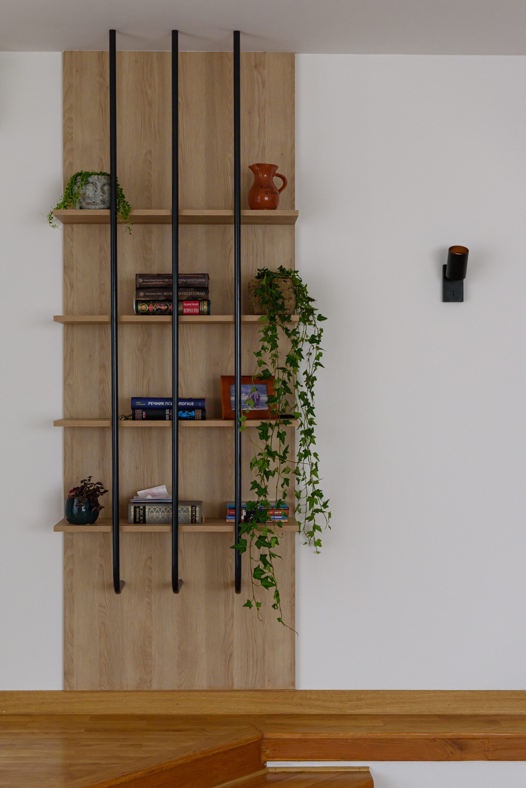 yubc-apartment-living-room-shelf-detail