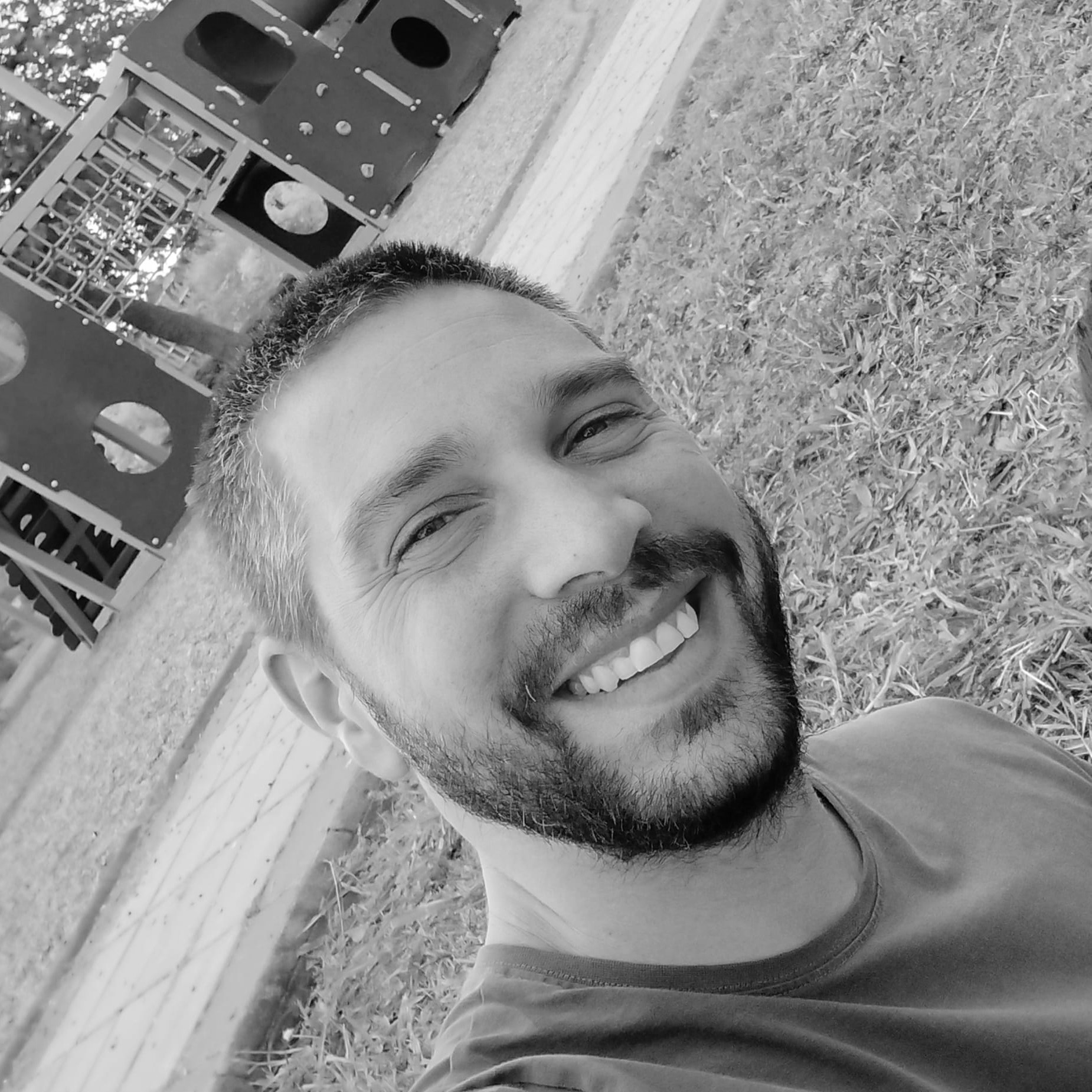 32_Miloš Matejić_Office Manager